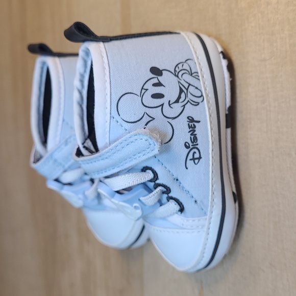 Disney Light Blue White Canvas Infant Shoes - Picture 5 of 10